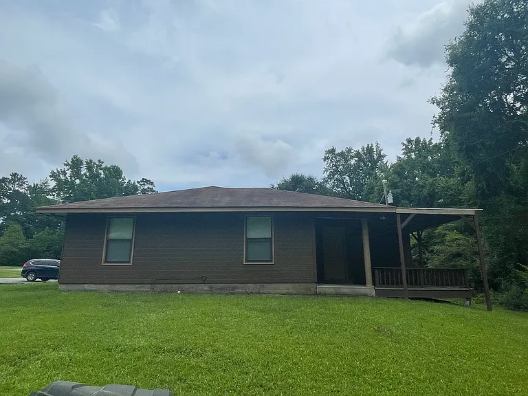 2689 Lee Road 249 — Photo 22