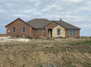137 Hillview Trl, Decatur, TX 76234