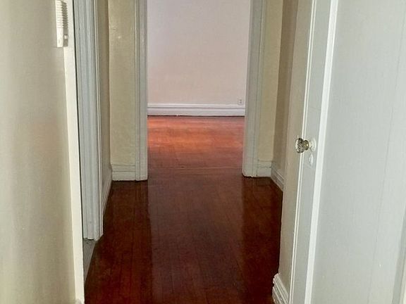 4th image of 2800 Bailey Ave APT 22B