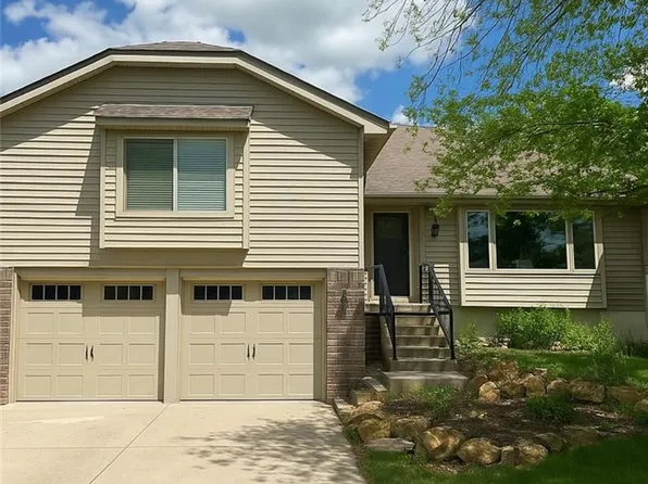 6602 E 140th Pl, Grandview, MO 64030