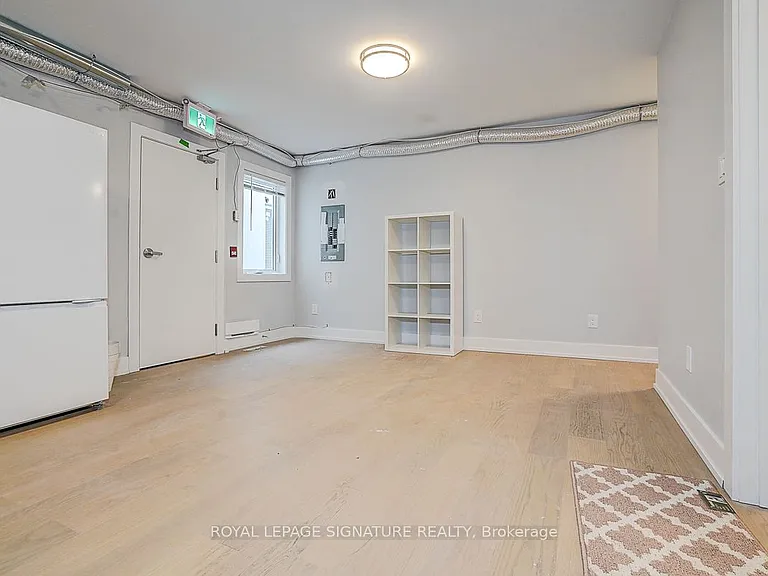 252 Annette St #5 — Photo 18