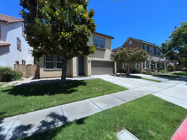 10330 Cooks Dr — Photo 3