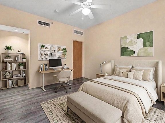 5th image of 711 W 26th St APT 508