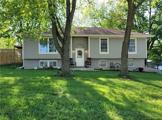 8561 259th St, Mc Louth, KS 66054