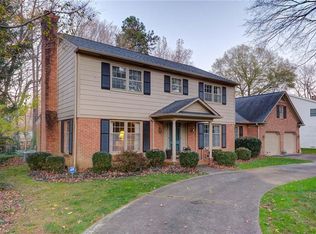 1502 Hobbs Rd, Greensboro, NC 27410