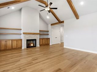 721 Marianne St, Bentonville, AR 72713