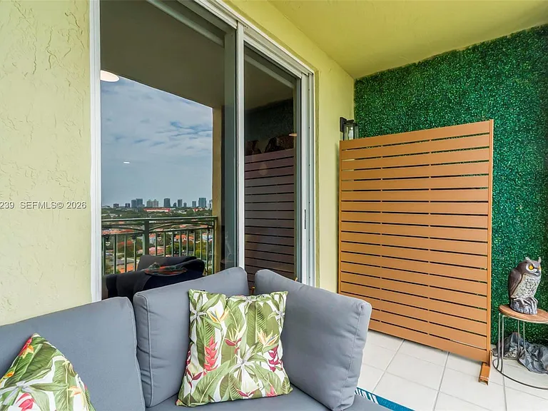 3500 Coral Way #Penthouse 111 — Photo 22