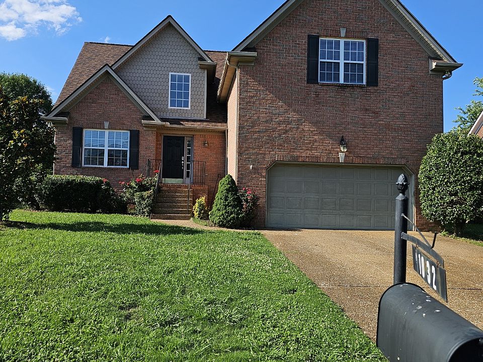 1st image of 1032 Oakhall Dr