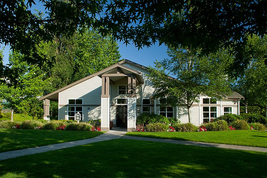 11100 SE Petrovitsky Rd APT C206, Renton, WA 98055 | Zillow