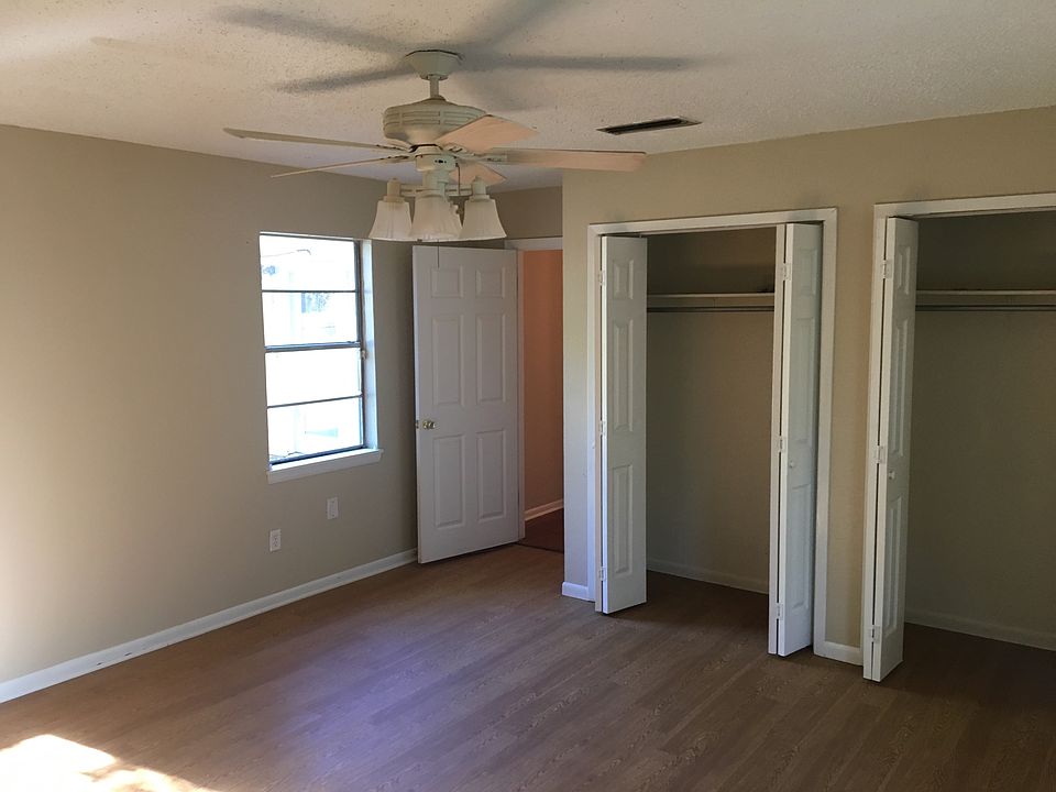 2nd image of 635 Kings Towne Pl