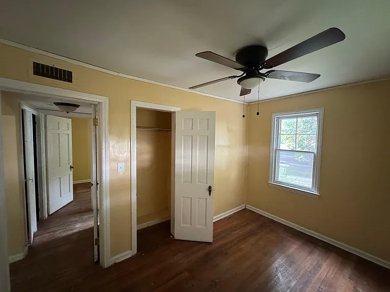 20441 Five Points St — Photo 13