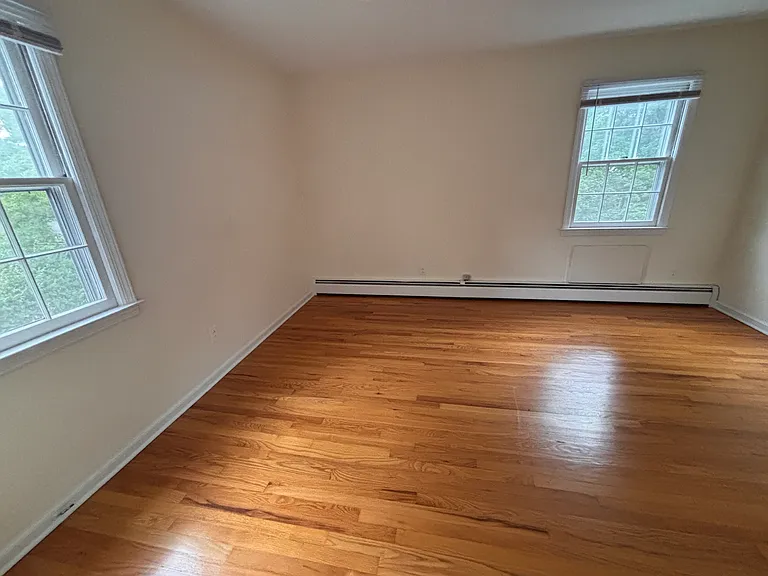 80A Anderson Hill Rd #A — Photo 10