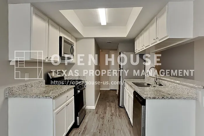 3 bed, 2.0 bath, 1534 sqft, $2,025 — Photo 4