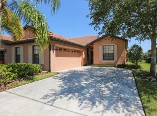 142 Shell Falls Dr, Apollo Beach, FL 33572