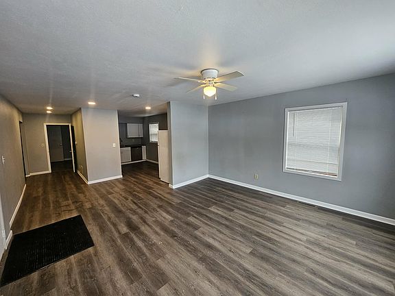 2nd image of 311 E Jefferson St #1