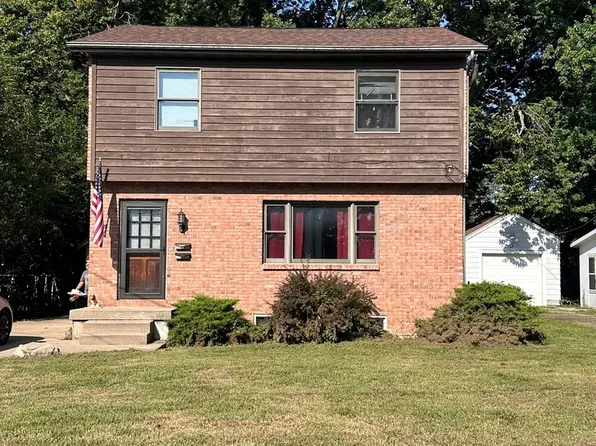 304 8th Ave, Rock Falls, IL 61071