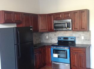1031 Chestnut St, Philadelphia, PA 19107