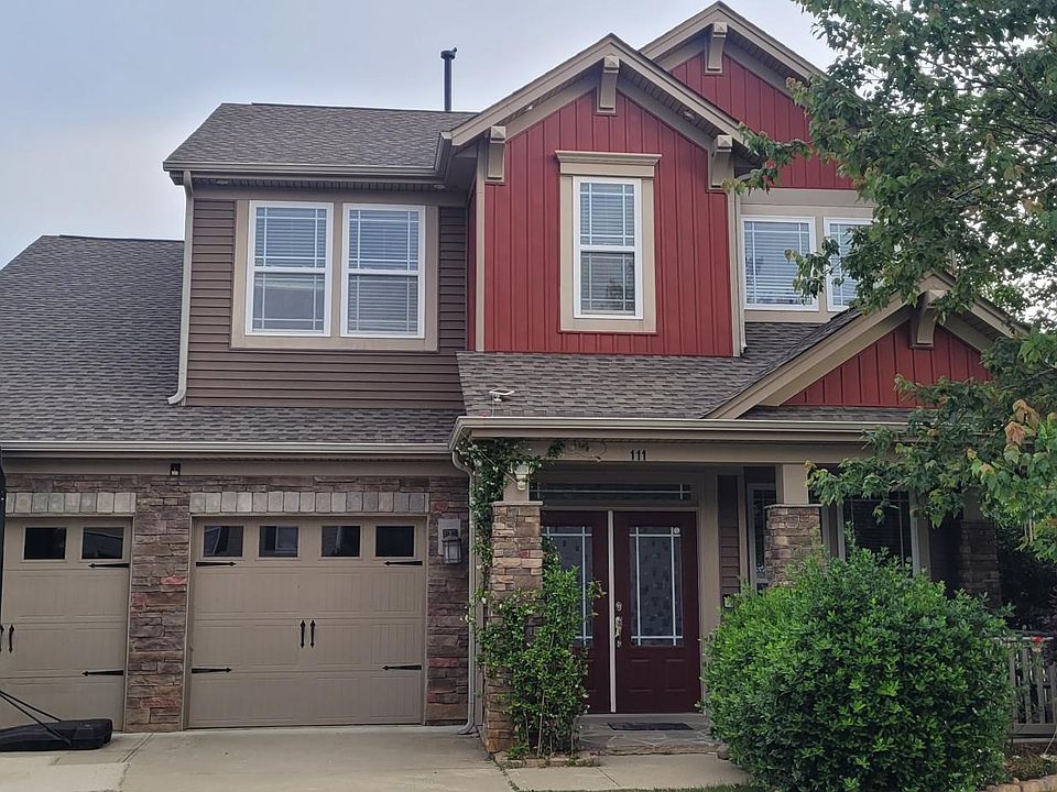 1st image of 111 Waterlynn Club Dr