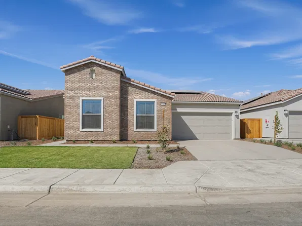 8726 Rawhide Ave, Shafter, CA 93263