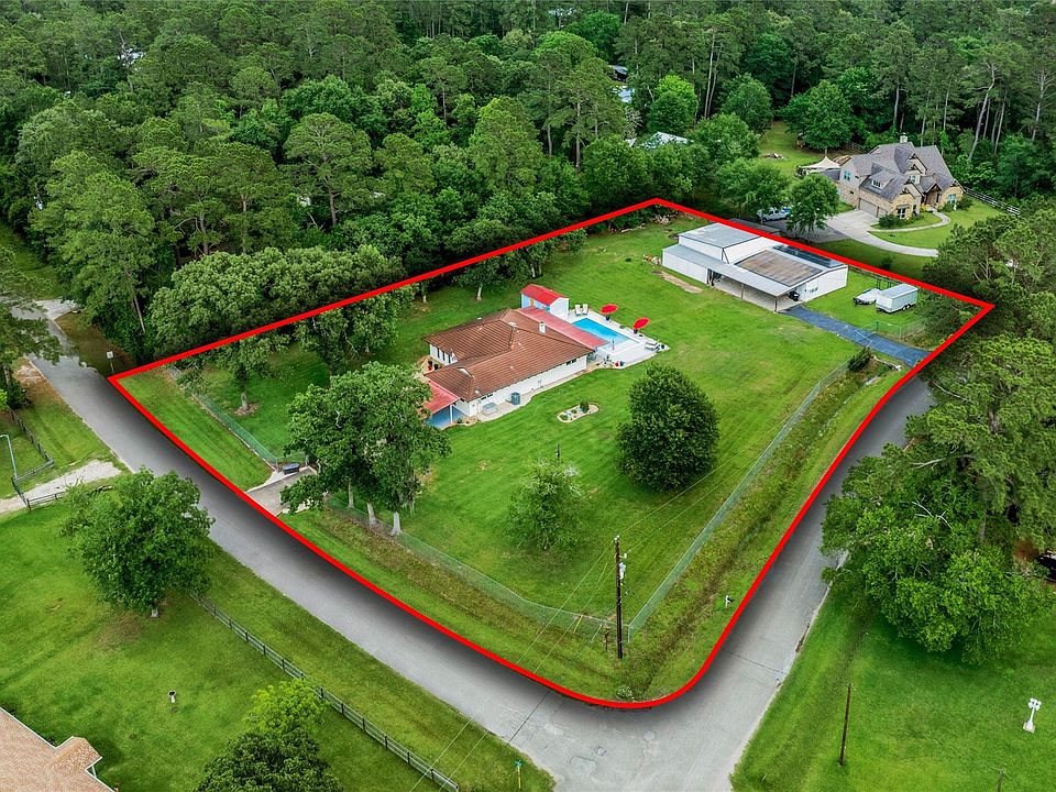 1st image of 23519 Saxon Way