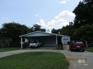 1864 Princess Ln, Lillian, AL 36549