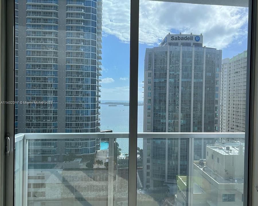 1st image of 1060 Brickell Ave APT 2707