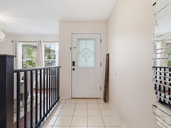 5th image of 2900 Donnell Dr