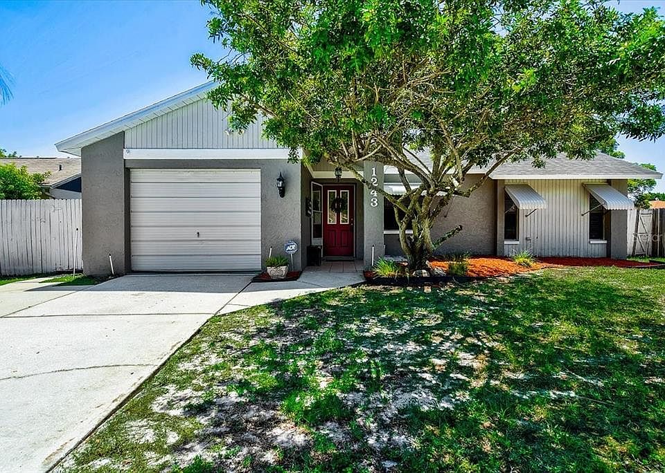 1st image of 1243 Persimmon Dr