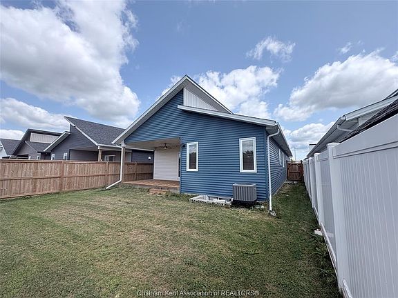 5th image of 243 Manning Dr
