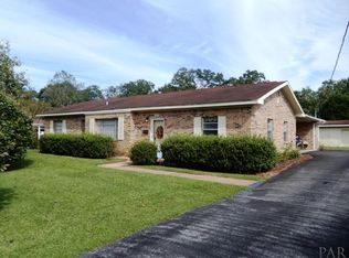 209 Highland Ave, Atmore, AL 36502