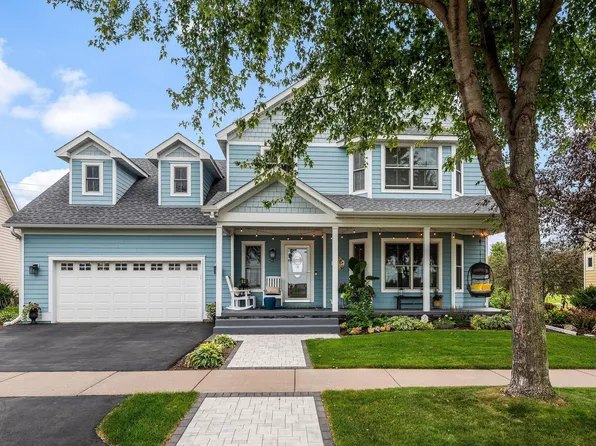 11631 E Laketowne Dr, Albertville, MN 55301