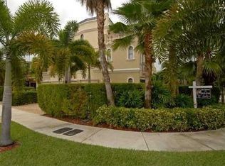 649 NE 17th Way #649, Fort Lauderdale, FL 33304