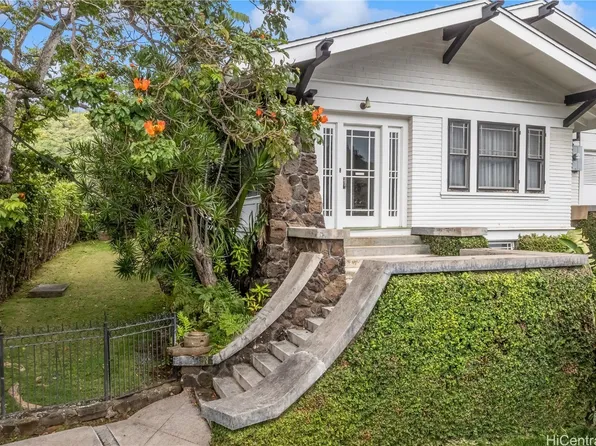 2701 Aolani Pl, Honolulu, HI 96822