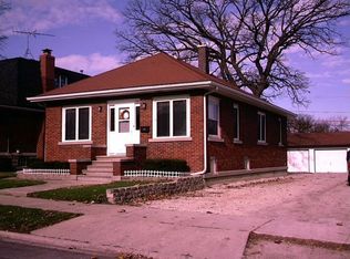 326 Chaney Ave, Crest Hill, IL 60403