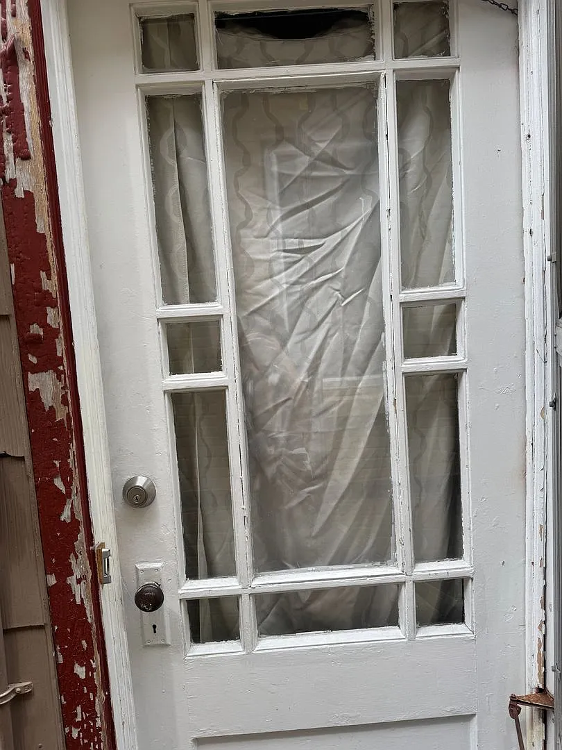 328 West Broad Street — Photo 3