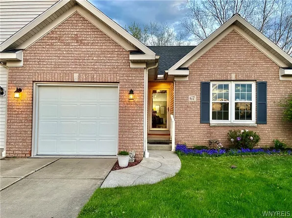 67 Kelly Ct, Lancaster, NY 14086