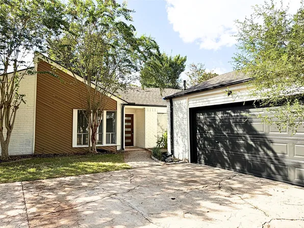 4631 Hickory Downs Dr, Houston, TX 77084