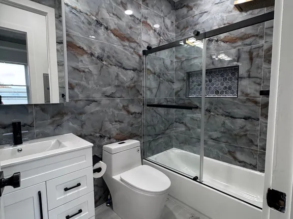 125 Collard Street image 6 of 9