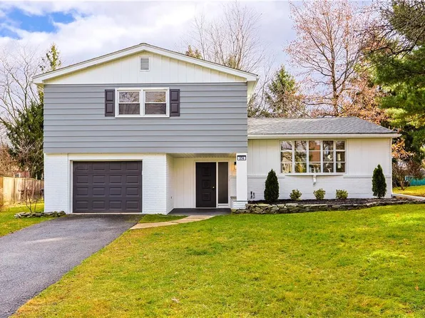 374 Spruce St, Emmaus, PA 18049