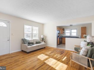 405 E 7th Ave, Ranson, WV 25438