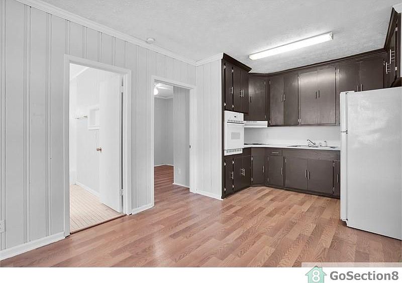 1st image of 5636 Atlee Ave