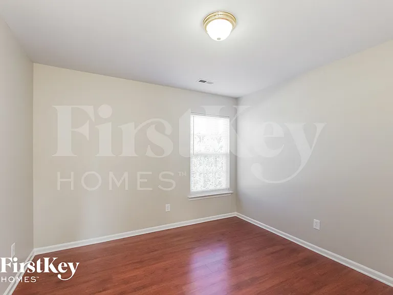15236 Dehavilland Dr — Photo 10