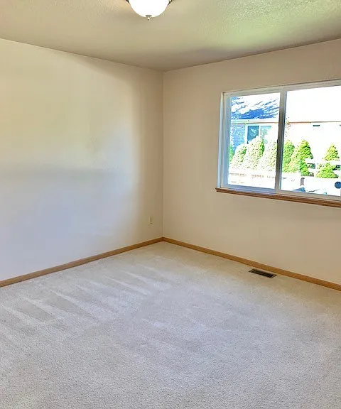 2597 Turquoise St — Photo 4