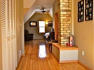 1232 Laurel Ave, Saint Paul, MN 55104