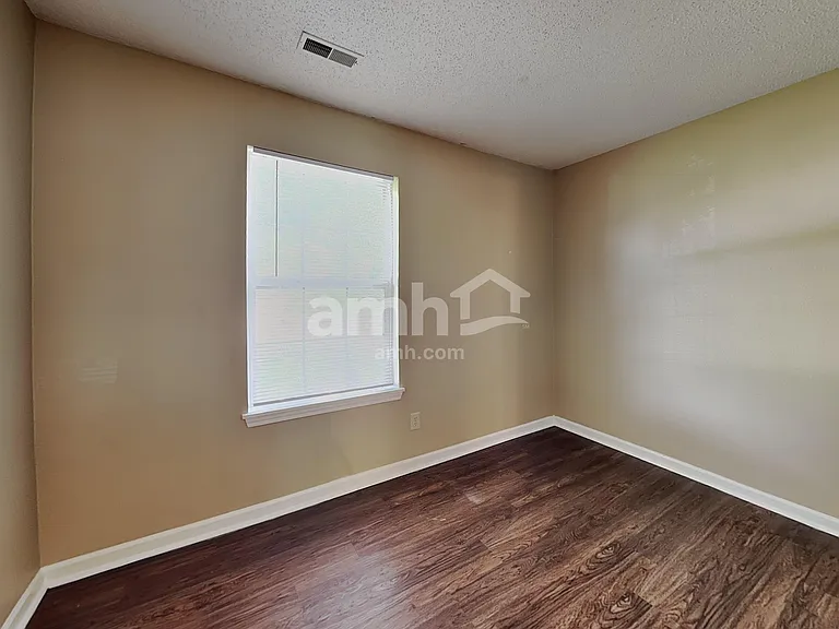 8018 Bitternut Dr — Photo 14