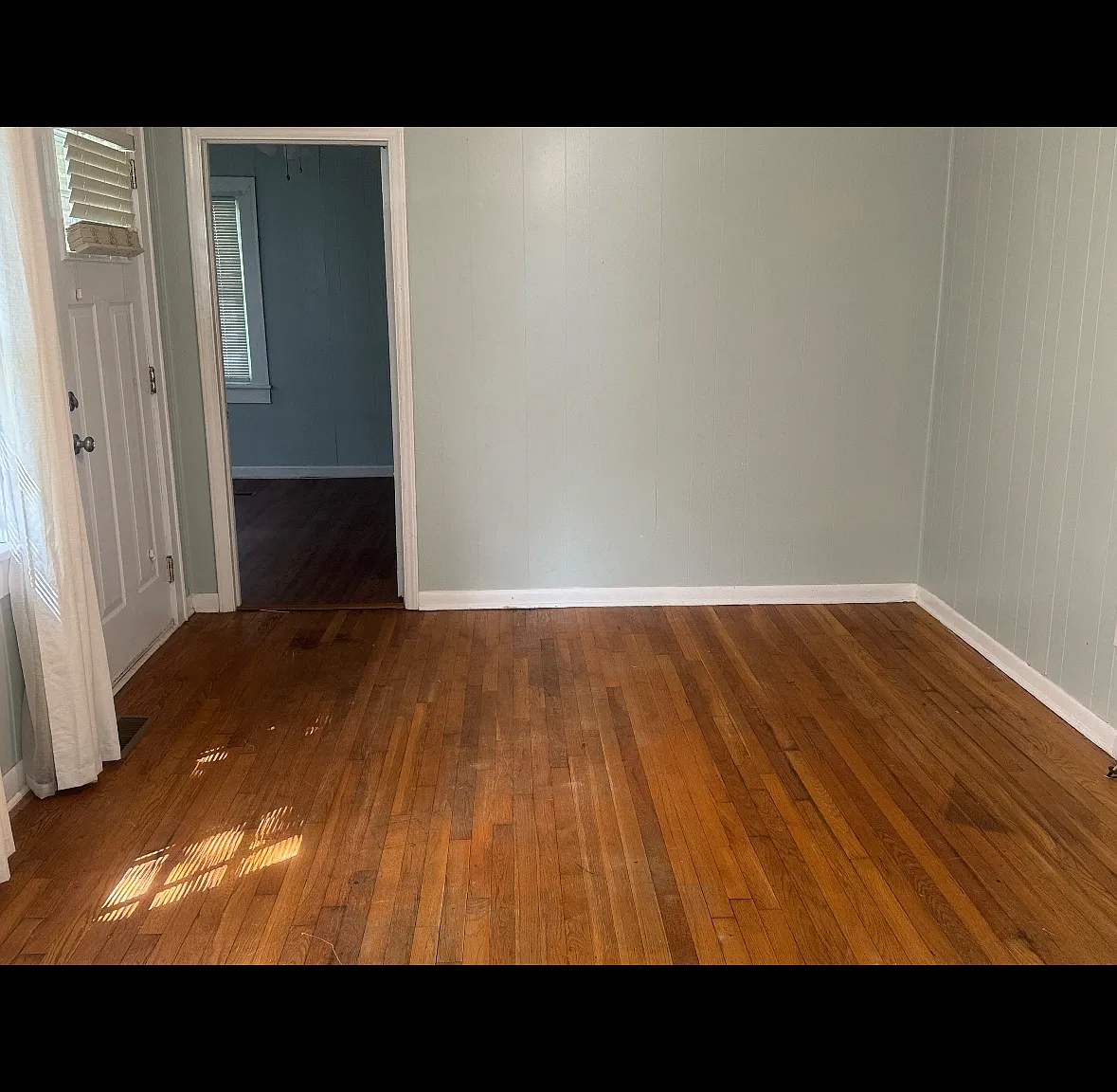 2 bed, 900 sqft, $1,200 — Photo 3