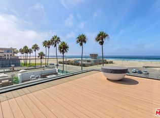 2205 Ocean Front Walk, Venice, CA 90291