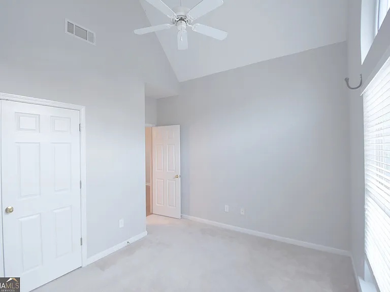 219 Turnbridge Cir — Photo 12