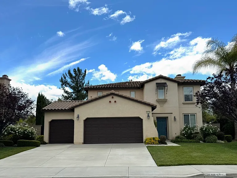 32833 Westport Way — Photo 1