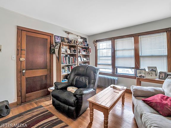 4th image of 3125 Kenilworth Ave